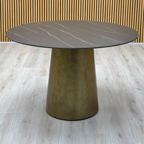 Osiris round dining - ‘osiris’,