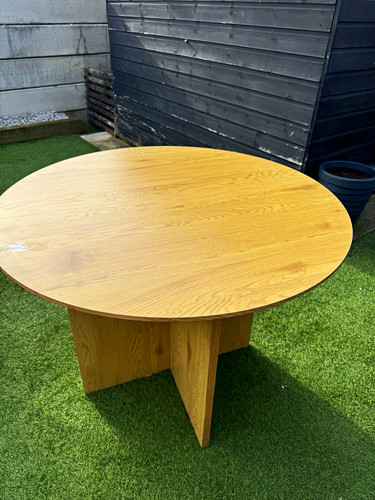 Round wooden dining table - wooden,